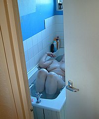 Voyeur Babes Bathing Nude