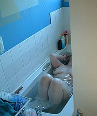 Voyeur Babes Bathing Nude