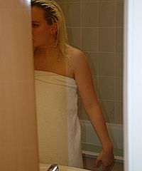 Showering Voyers